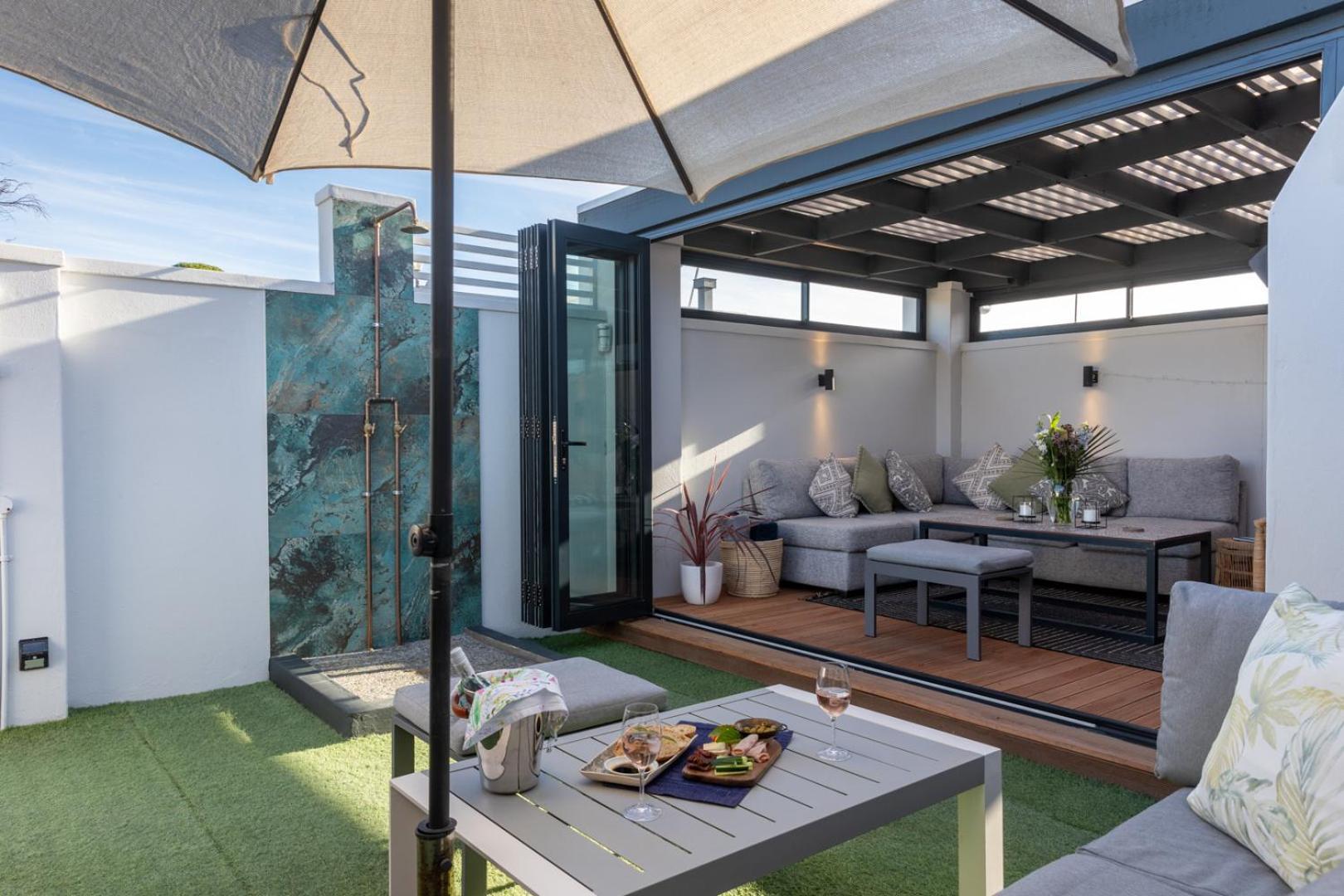 Atlantic Apartment